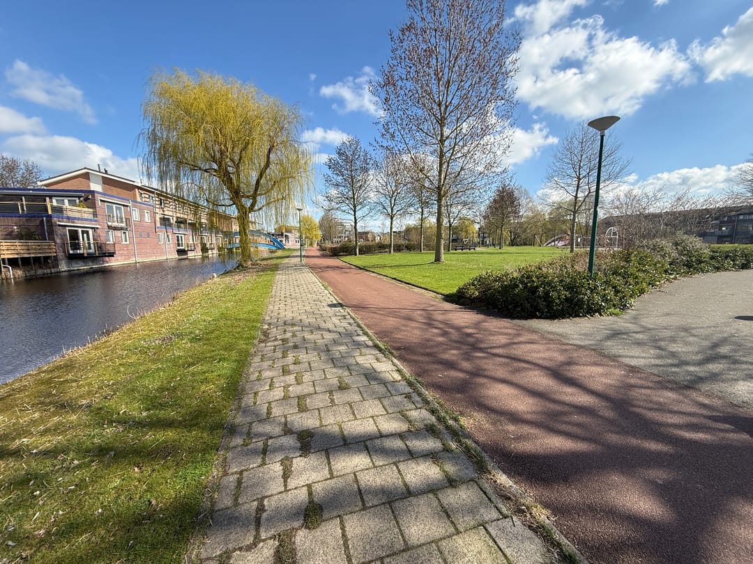 Foto 13 van Morgen 12