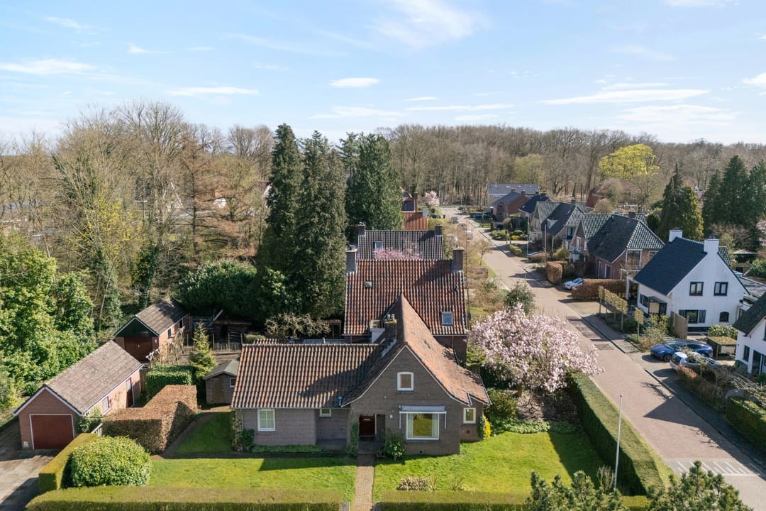 Photo 1 of Wilhelminastraat 1