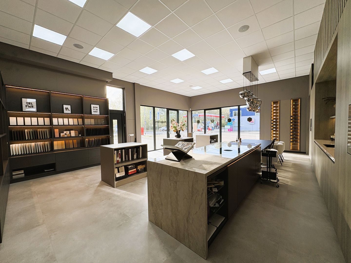 Bekijk foto 2 van Oranjelaan 42-b