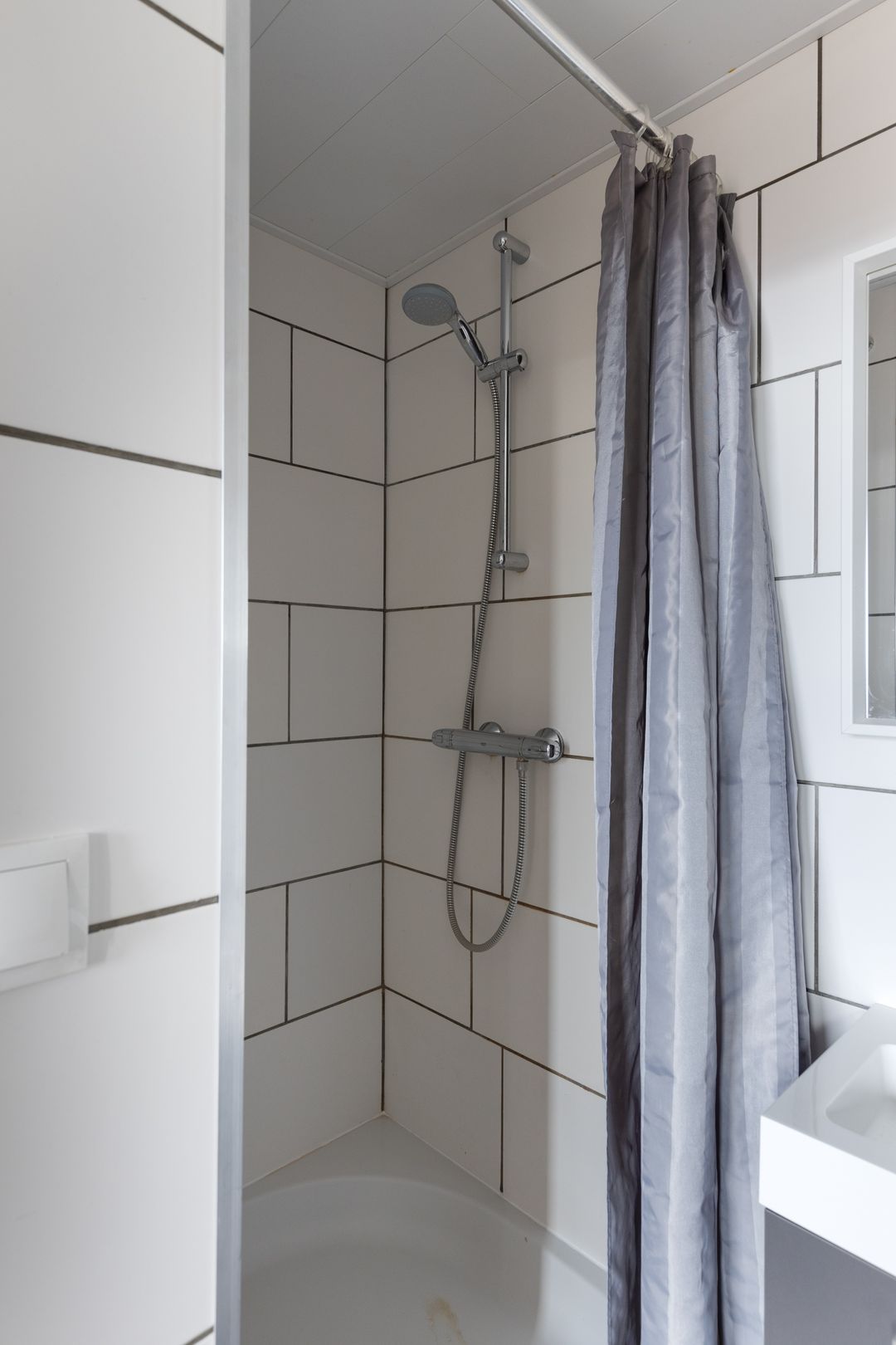 Bright 2-room apartment with balcony and garage near CityCentrum Veldhoven — 32