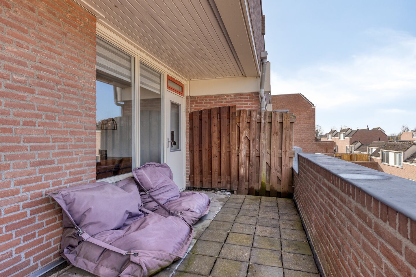 Bright 2-room apartment with balcony and garage near CityCentrum Veldhoven — 35