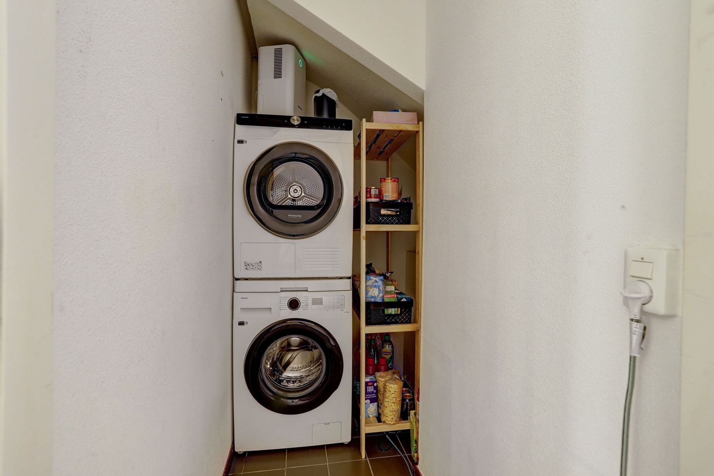 Foto 19 van Noord-Besterdstraat 13-D