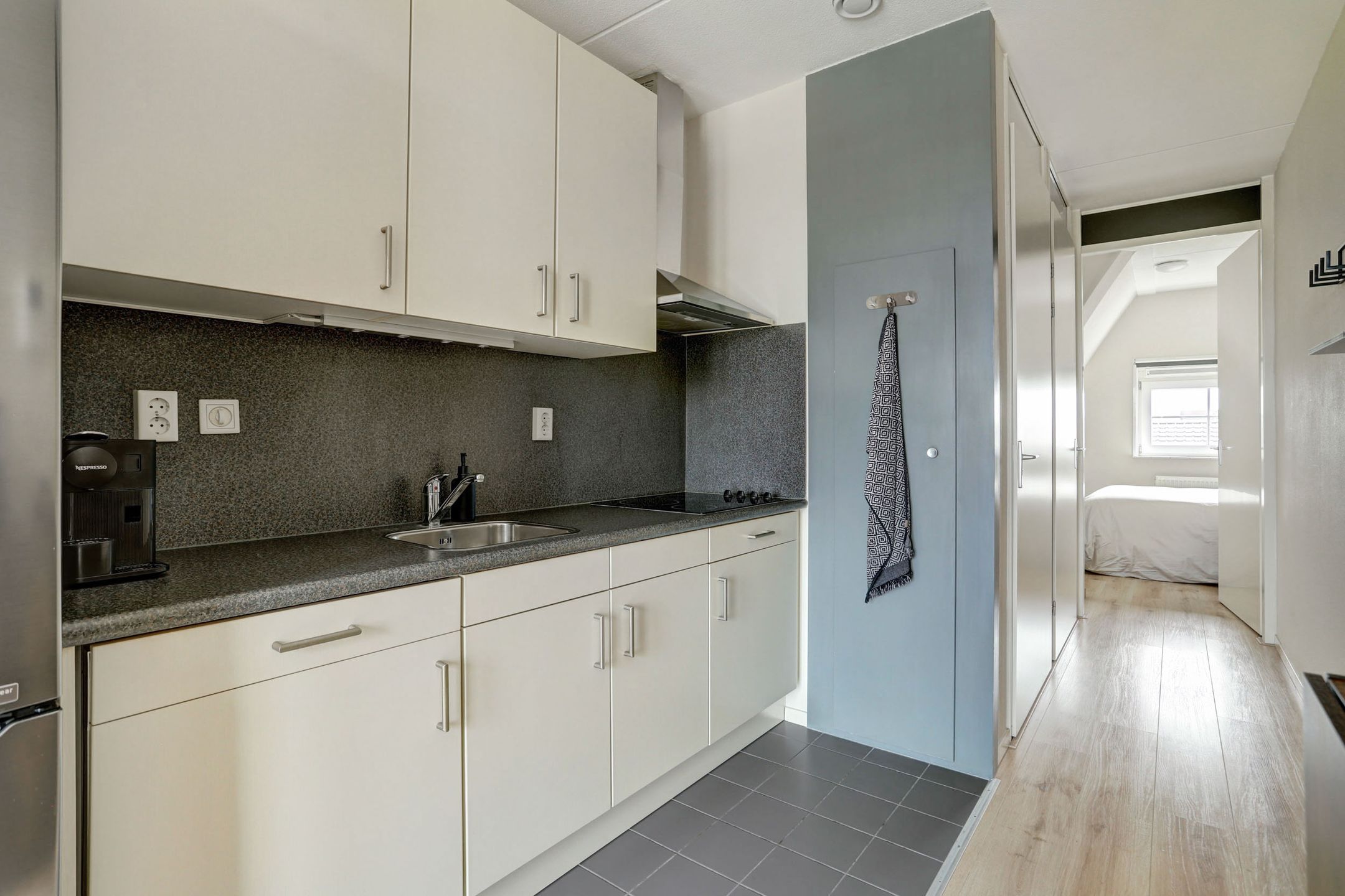 Foto 9 van Noord-Besterdstraat 13-D