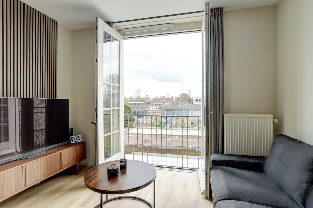 Foto 8 van Noord-Besterdstraat 13-D