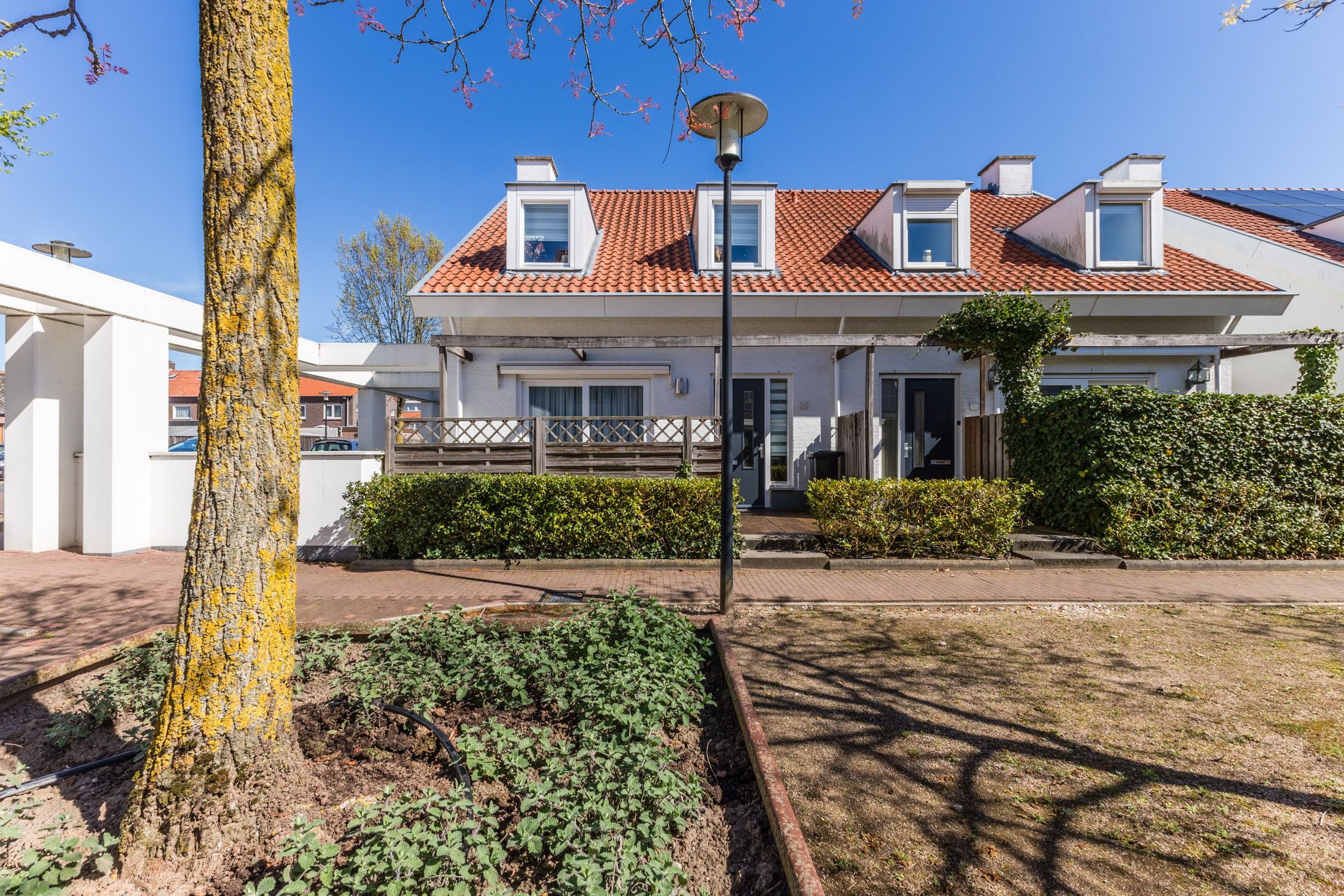 Foto 36 van Pater R.D. Kloegstraat 15