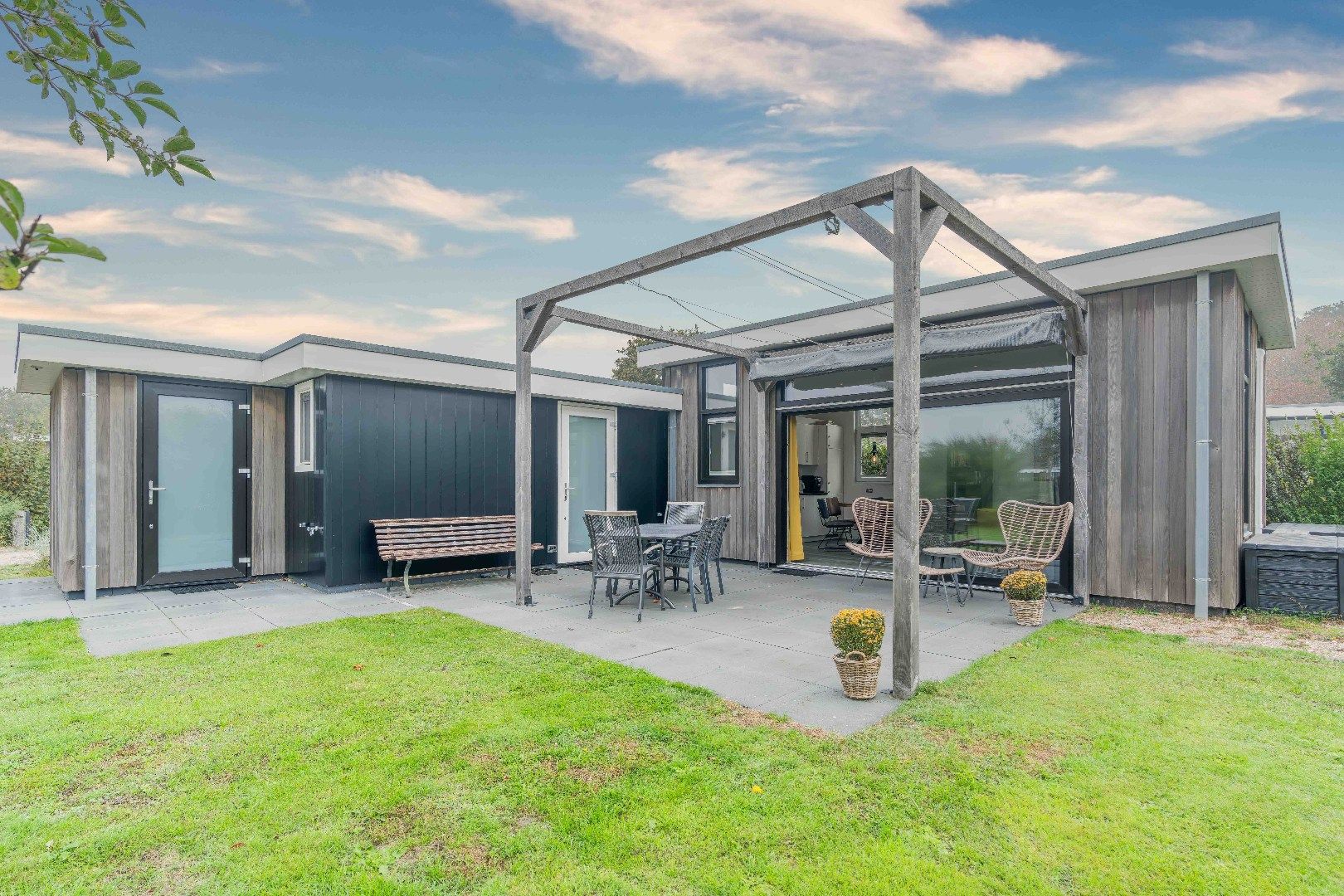 Photo 3 of Maireweg 16-87