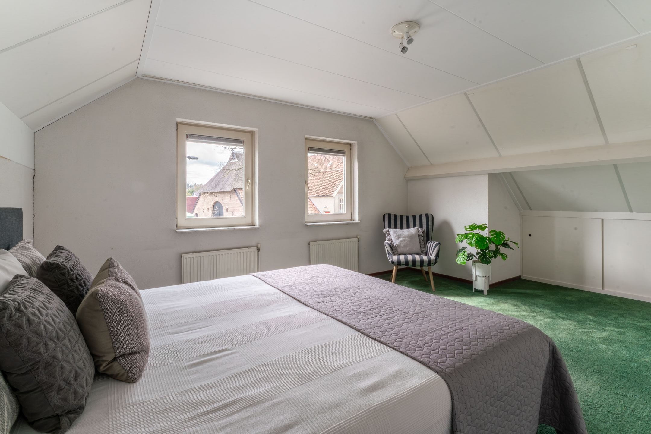 Foto 48 van Reuweg 1-A