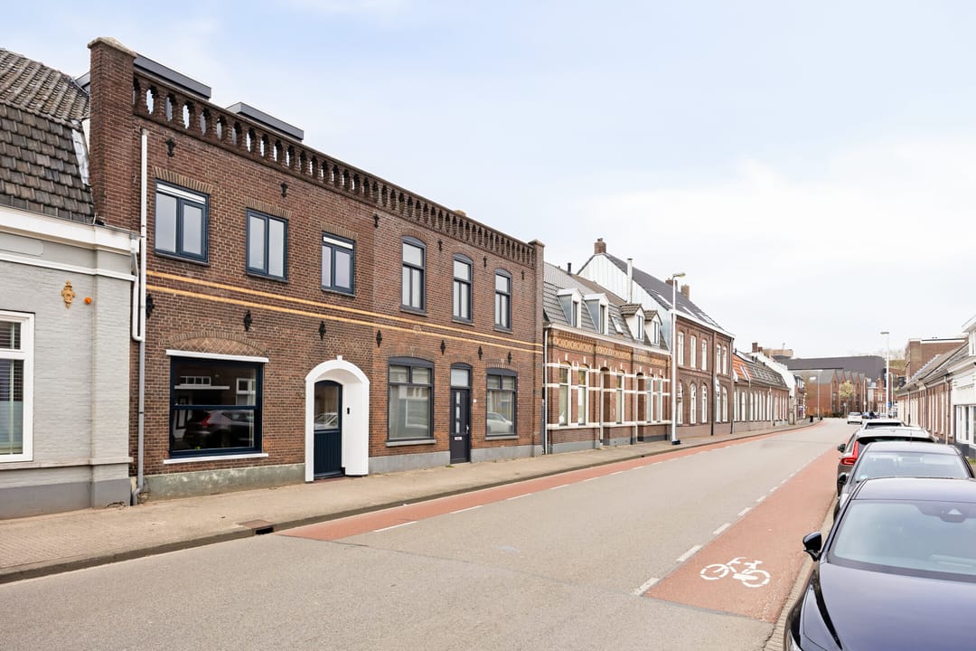 Photo 56 of Hoogstraat 292