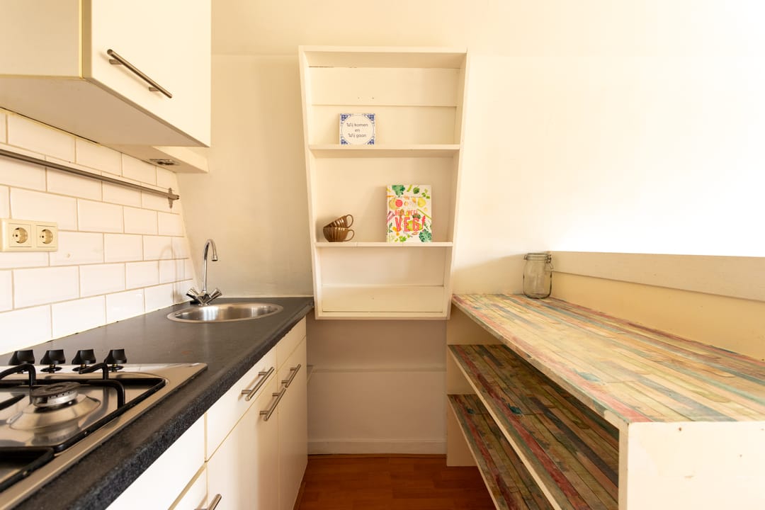 Charming Top Floor Apartment with Sunny Terrace near Castricum Beach — 16