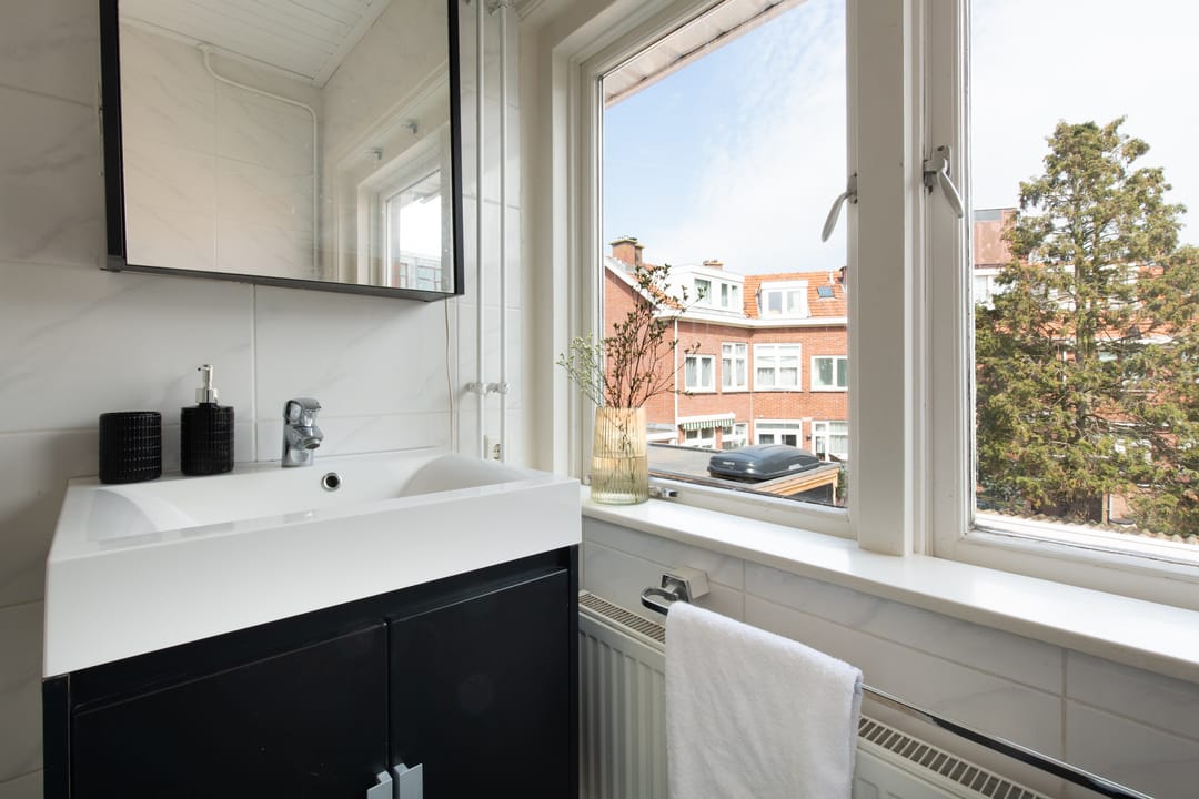 Foto 32 van Miquelstraat 158