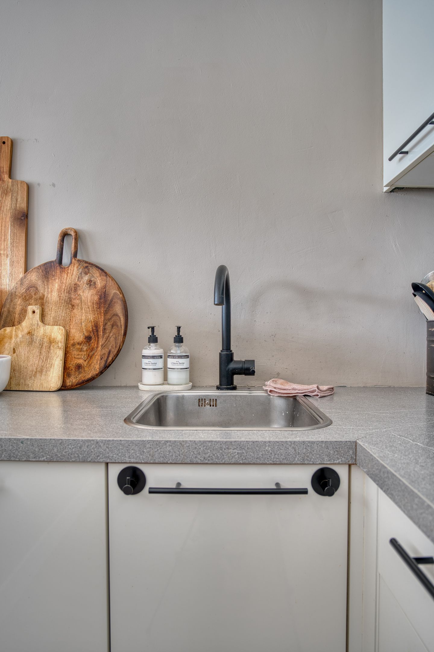 Move-In Ready Two-Room Apartment with Sunny Balcony in Hendrik-Ido-Ambacht — 20