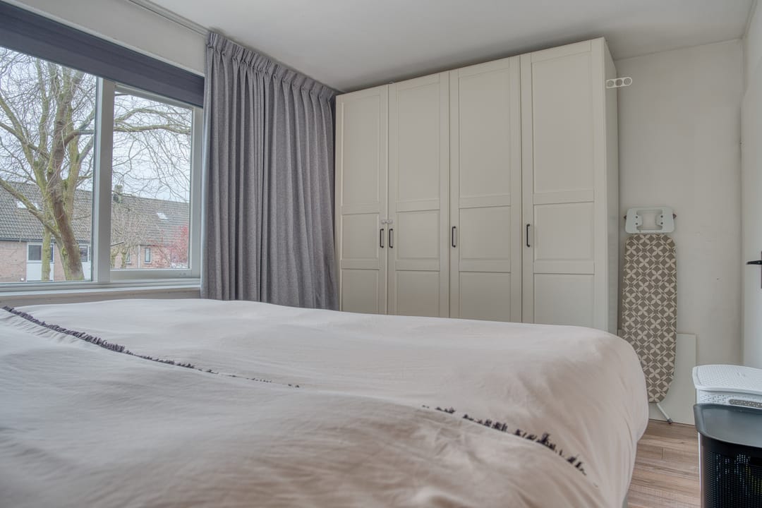 Move-In Ready Two-Room Apartment with Sunny Balcony in Hendrik-Ido-Ambacht — 28