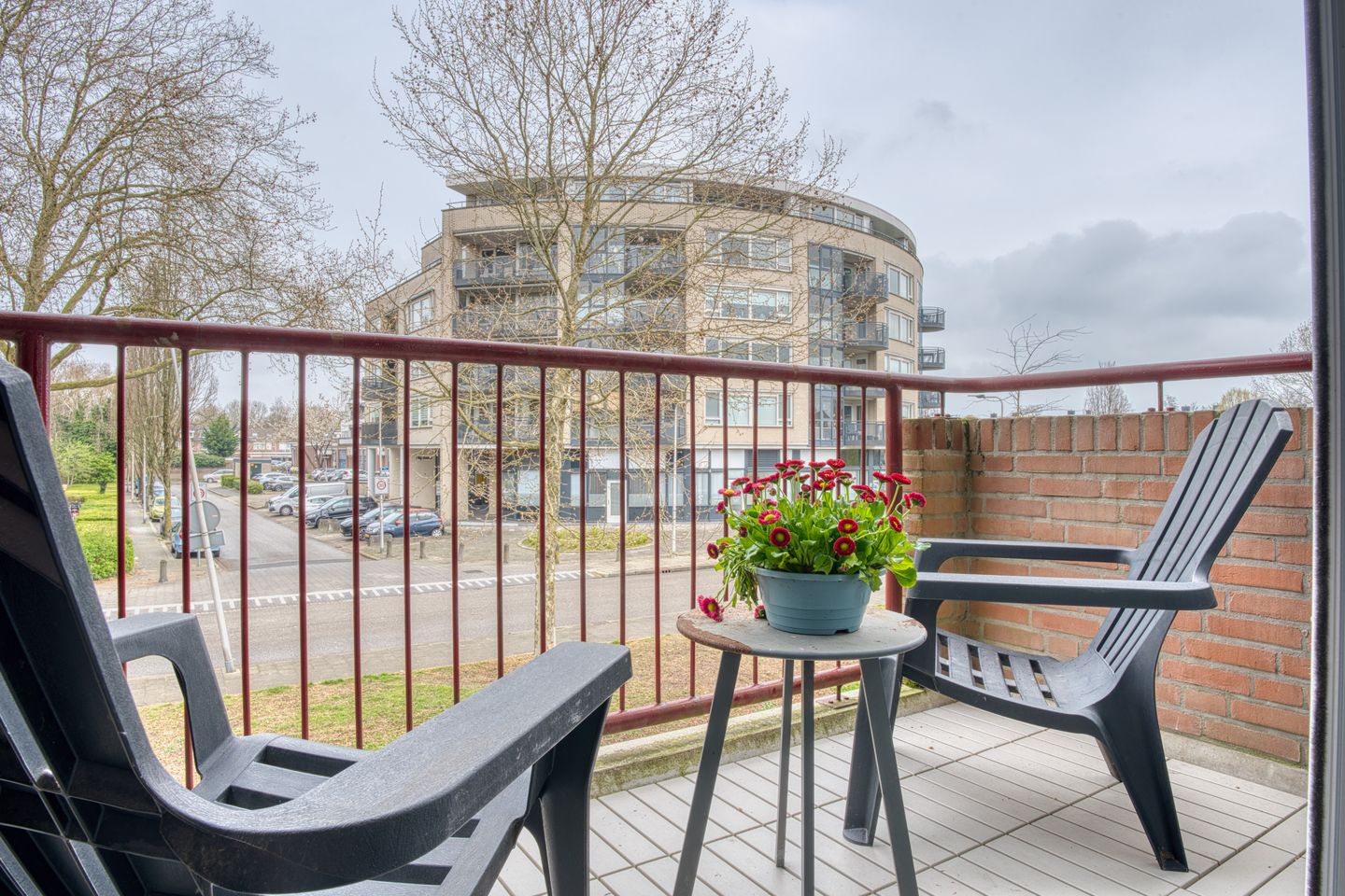 Move-In Ready Two-Room Apartment with Sunny Balcony in Hendrik-Ido-Ambacht — 29