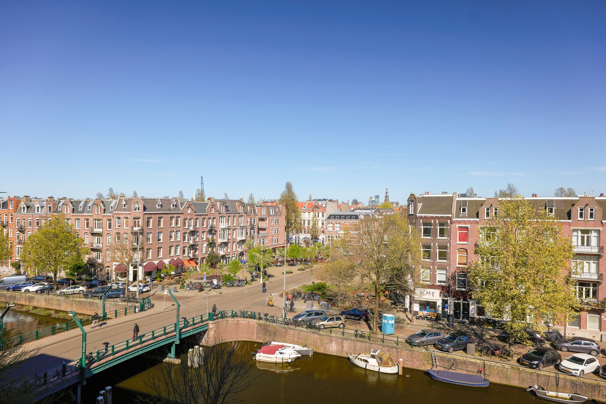 Photo 3 of Bilderdijkkade 50-B8