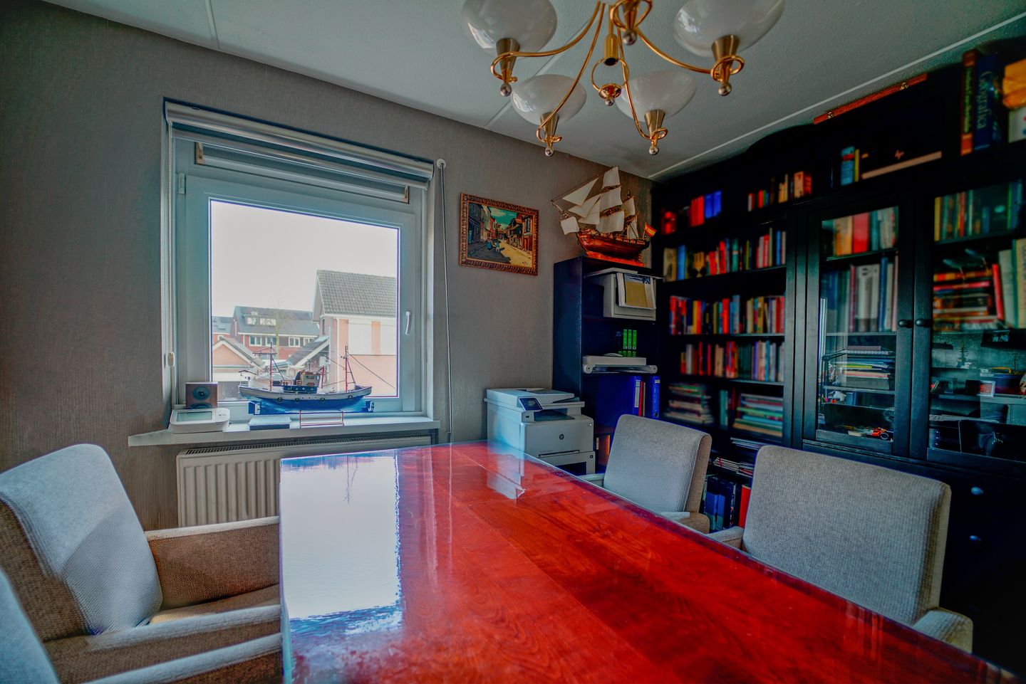Spacious extended semi-detached home with four bedrooms in St. Willebrord — 69