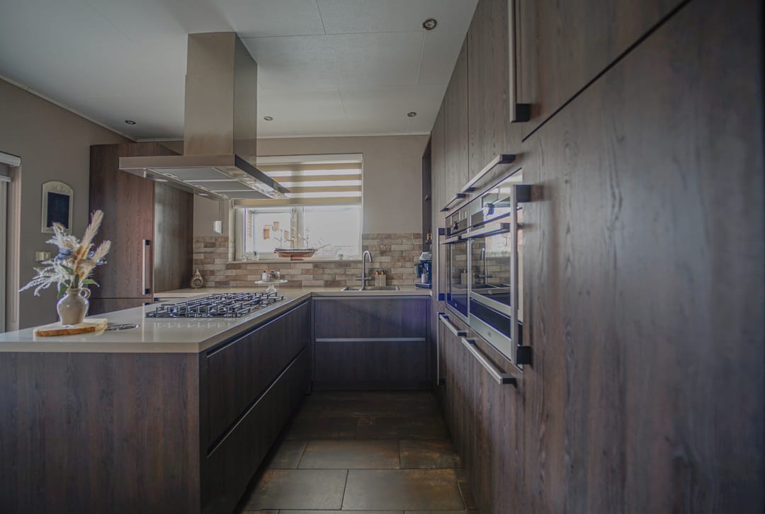 Spacious extended semi-detached home with four bedrooms in St. Willebrord — 52