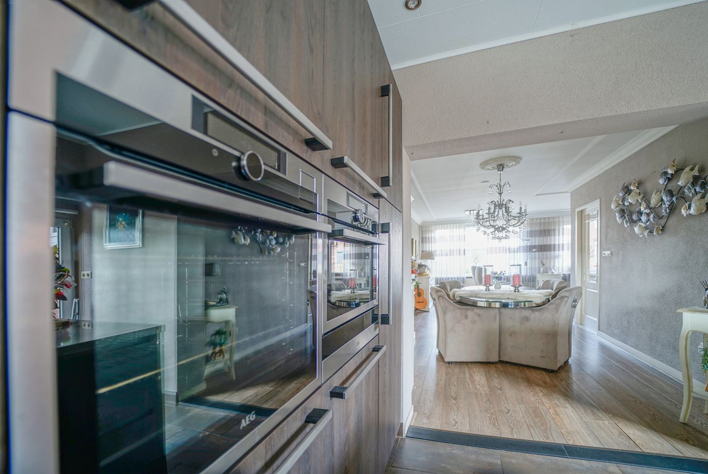 Spacious extended semi-detached home with four bedrooms in St. Willebrord — 54
