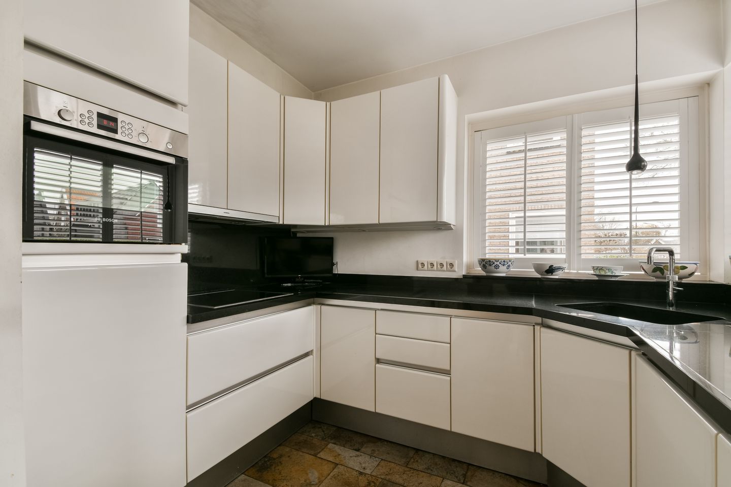 Photo 10 of Kleiweg 9