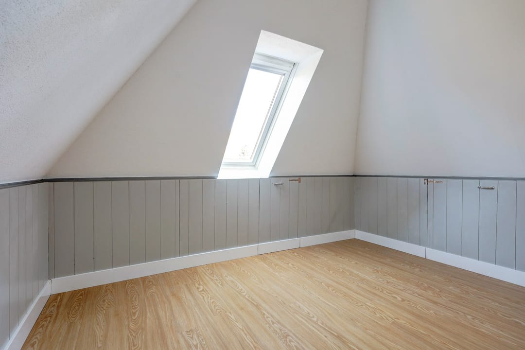 Spacious detached villa with 7 bedrooms and stunning rural views near Emmen — 43