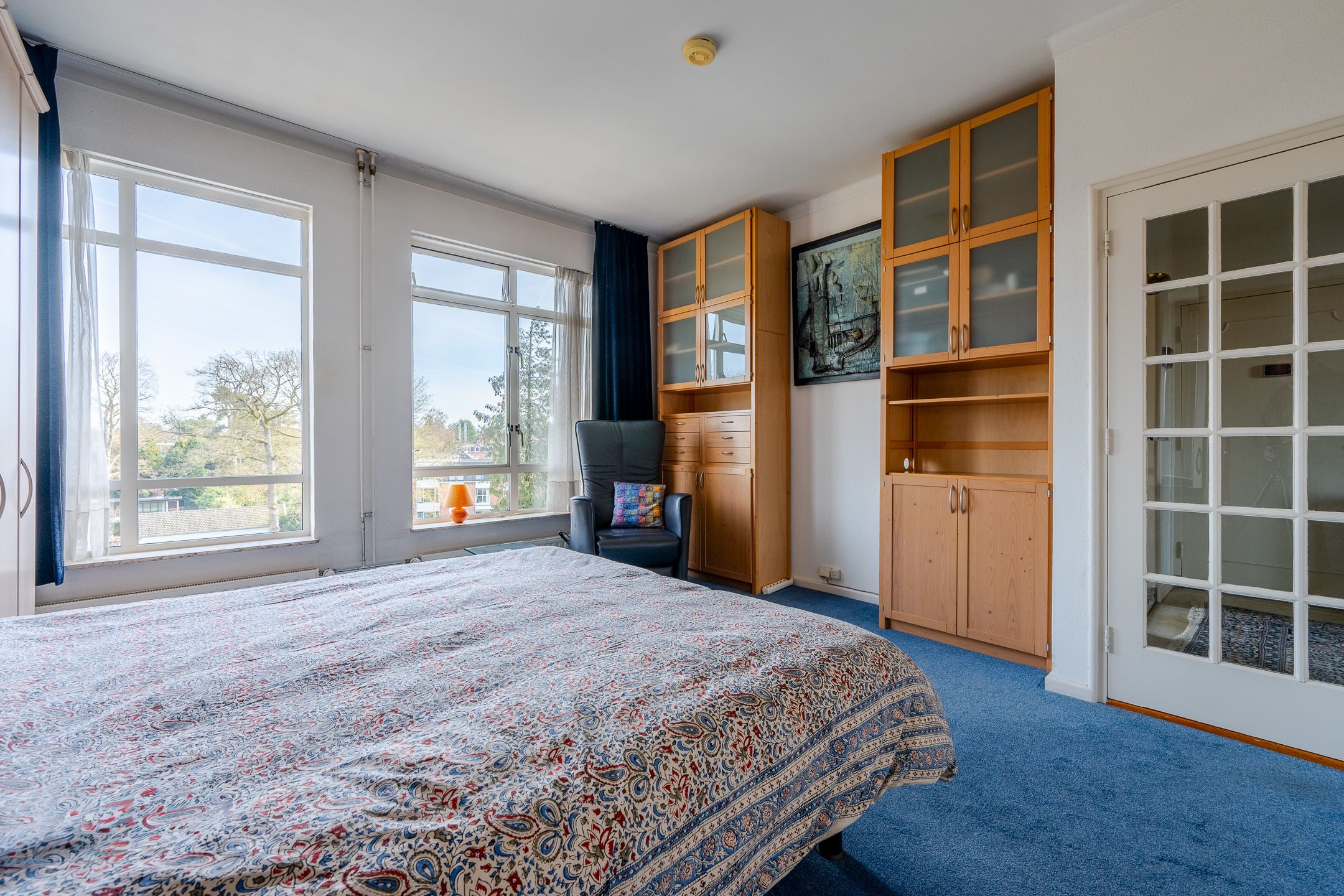 Sunny Apartment with Park Views in Zeist Center — 21