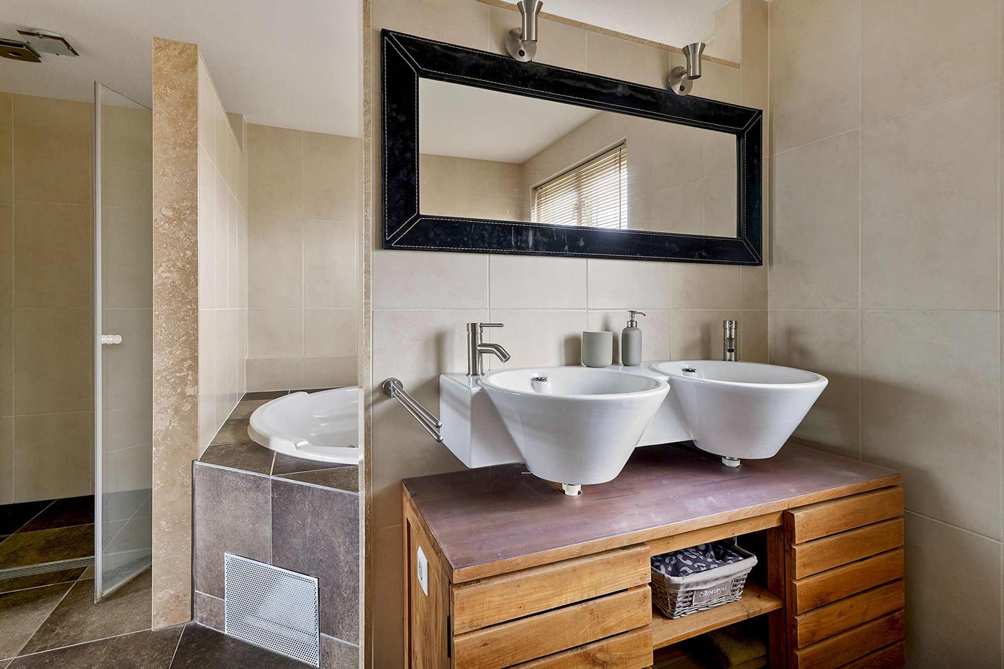 Foto 33 van Eisdenstraat 11