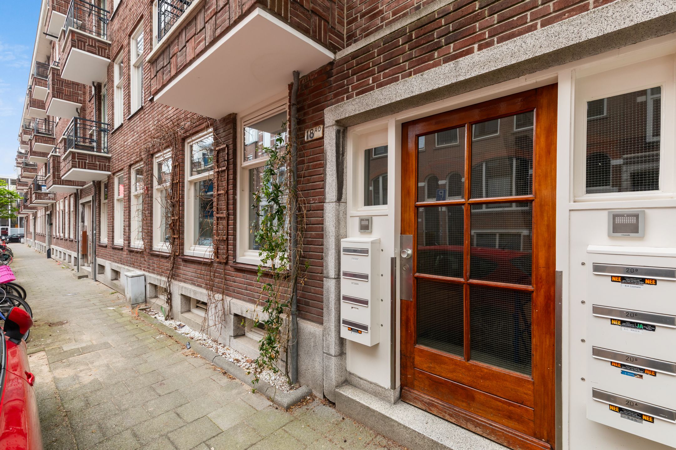 Foto 6 van Roo-Valkstraat 18-A