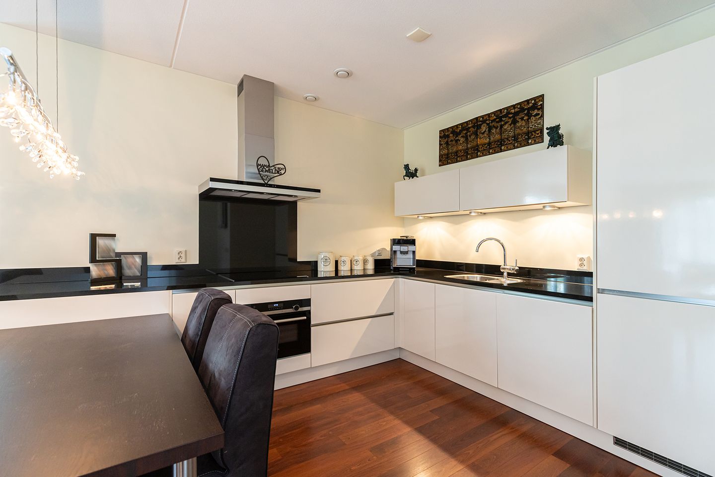 Photo 14 of Oranjehof 1