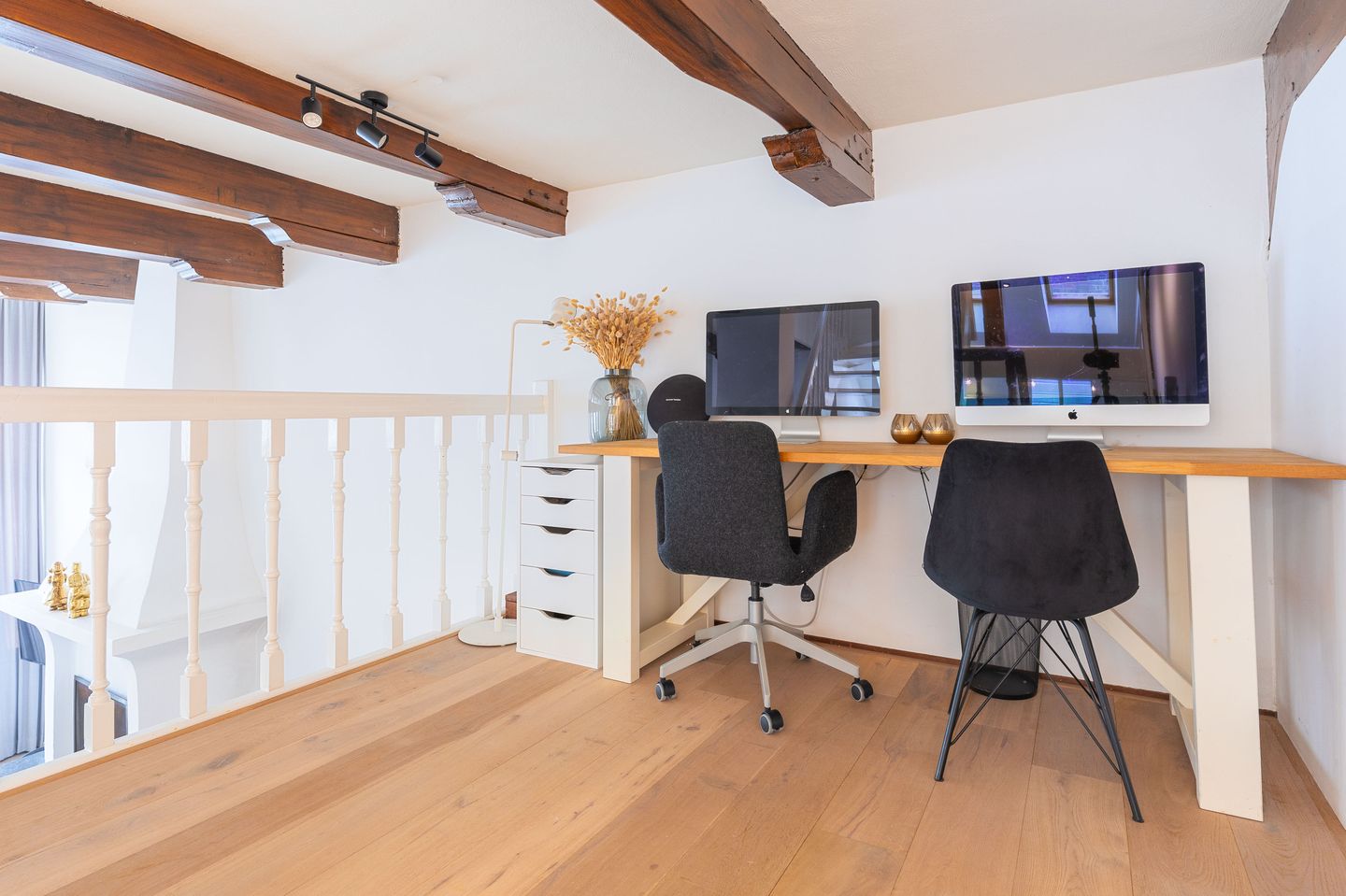Unique Historic Townhouse in Heart of Hoorn City Center — 20
