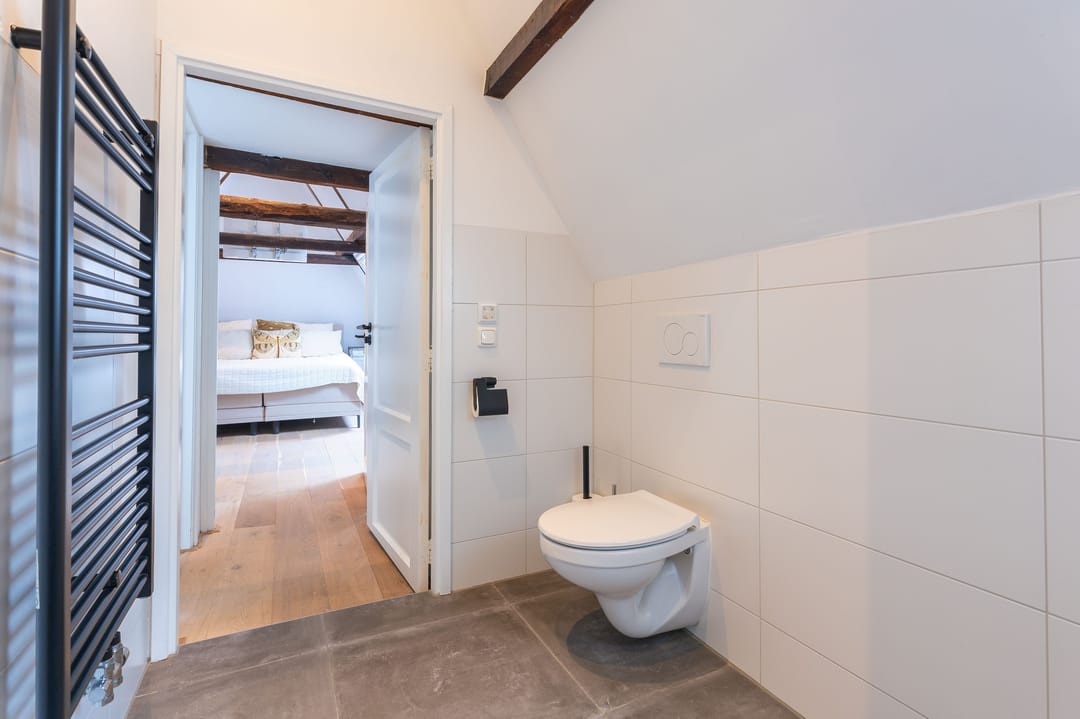 Unique Historic Townhouse in Heart of Hoorn City Center — 43