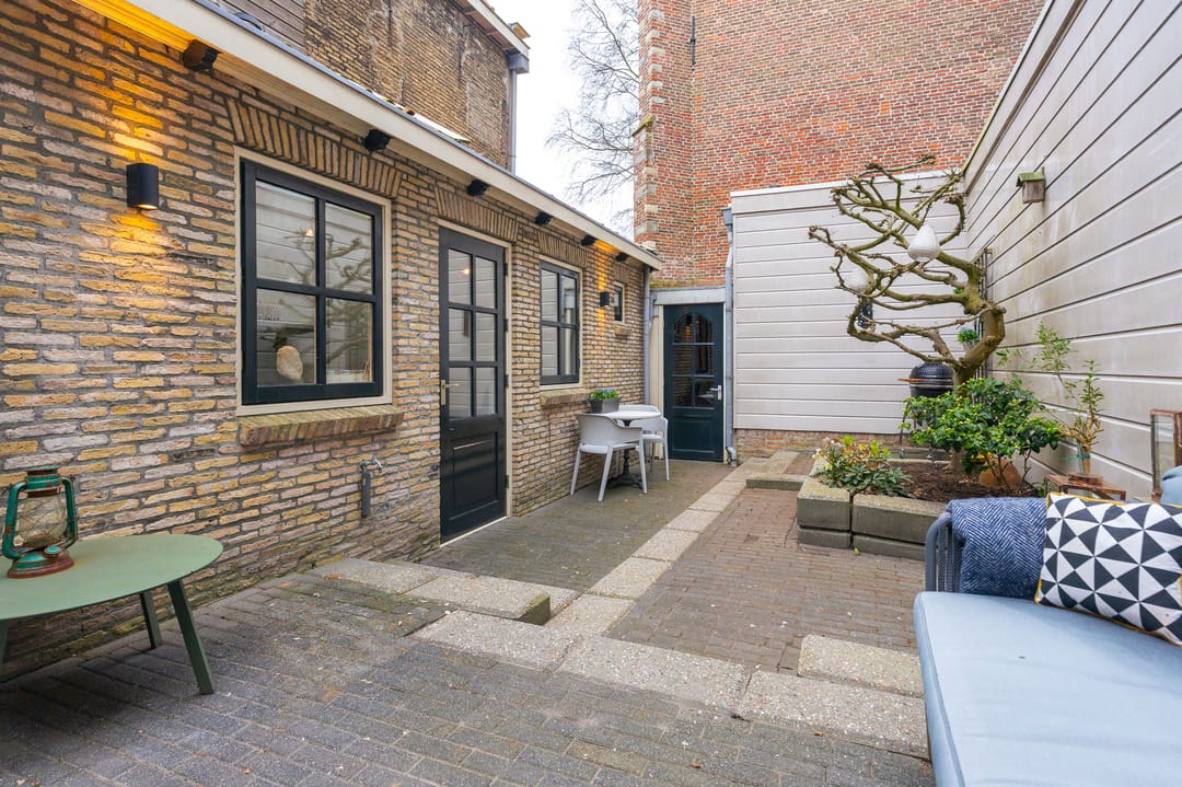 Unique Historic Townhouse in Heart of Hoorn City Center — 46