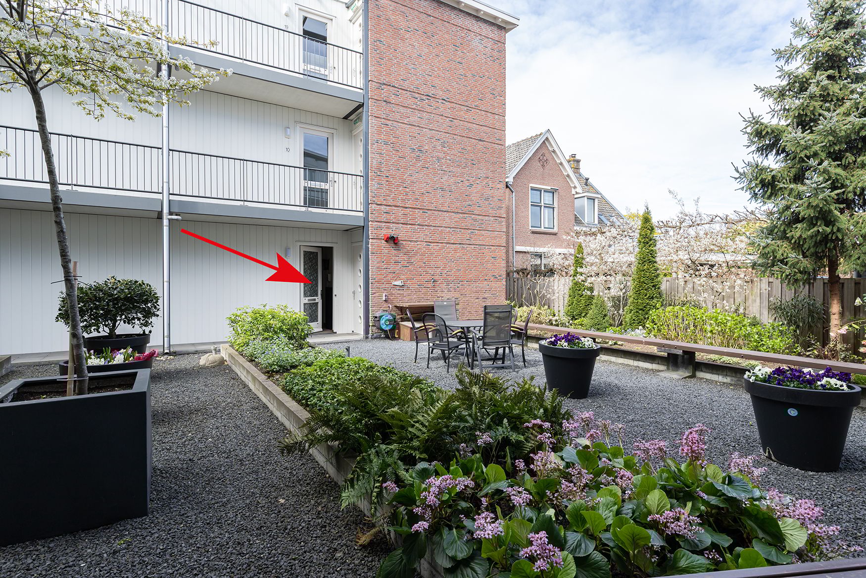 Photo 9 of Oranjehof 1