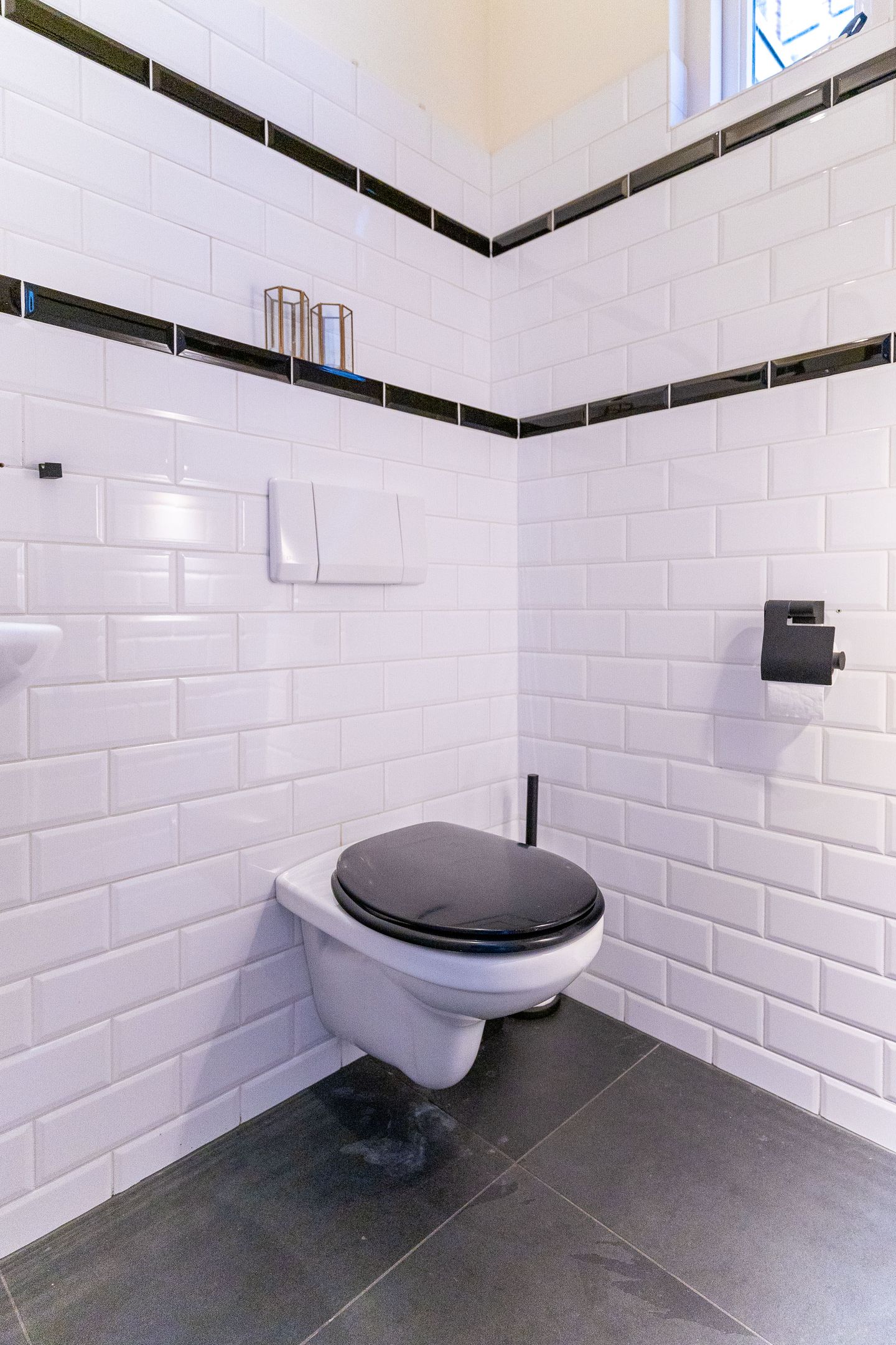 Unique Historic Townhouse in Heart of Hoorn City Center — 19
