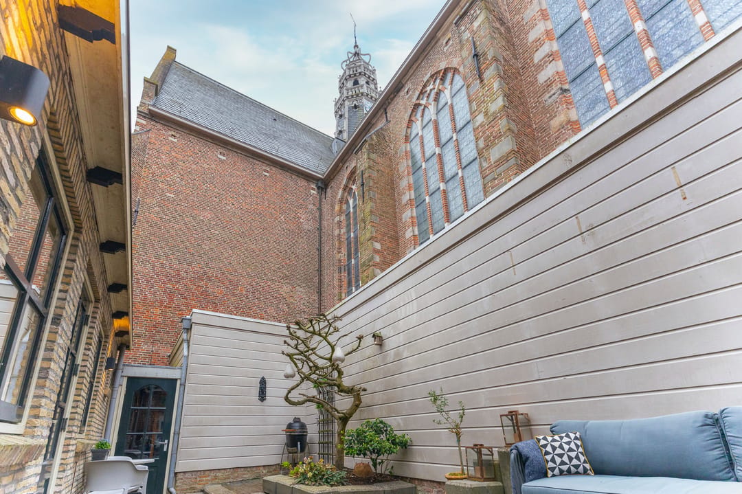 Unique Historic Townhouse in Heart of Hoorn City Center — 47