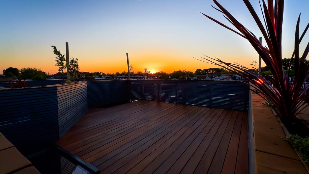 Luxury 5-Room Apartment with Rooftop Terrace and City Views in Rotterdam Bergpolder — 16