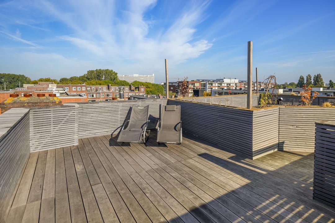 Luxury 5-Room Apartment with Rooftop Terrace and City Views in Rotterdam Bergpolder — 13