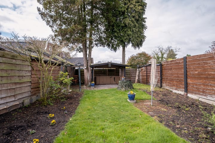 Photo 3 of Wooldrikshoekweg 42