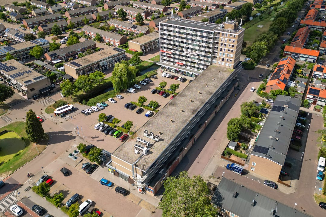 Photo 32 of van der Fuyckstraat 37