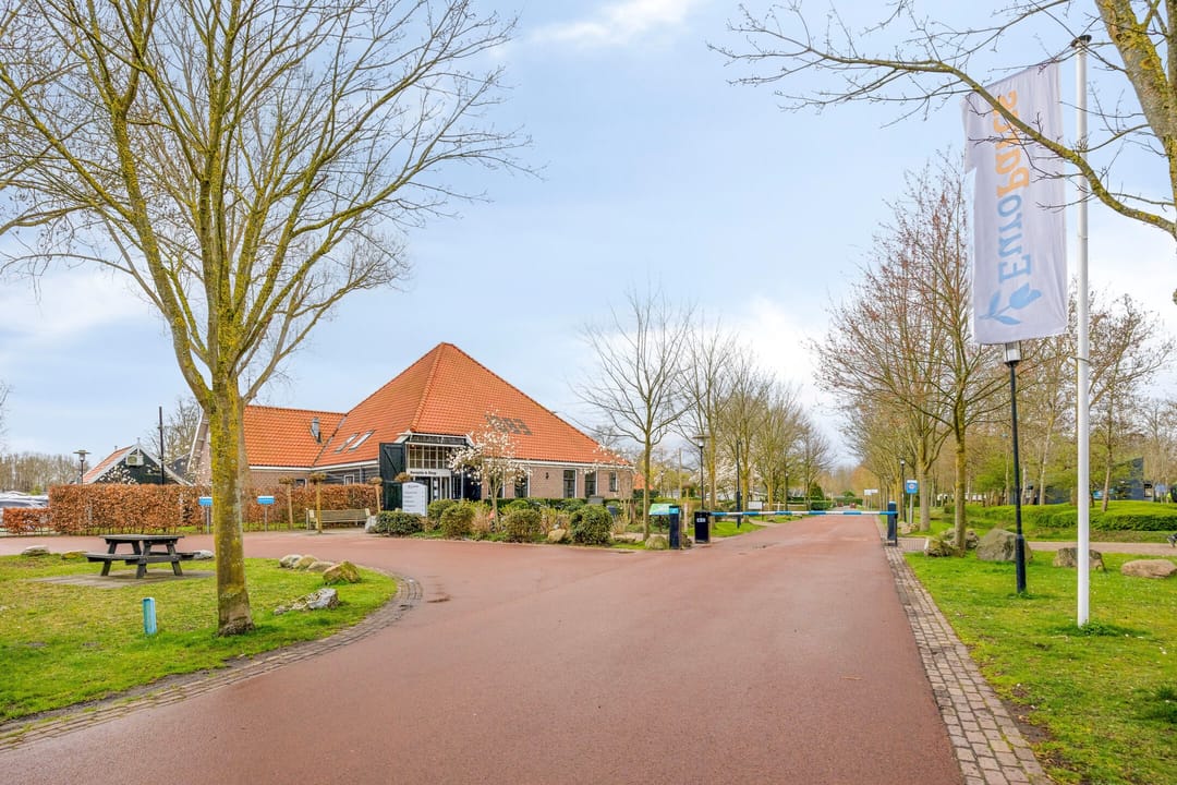 Photo 23 of Buitenhuizerweg 2-107