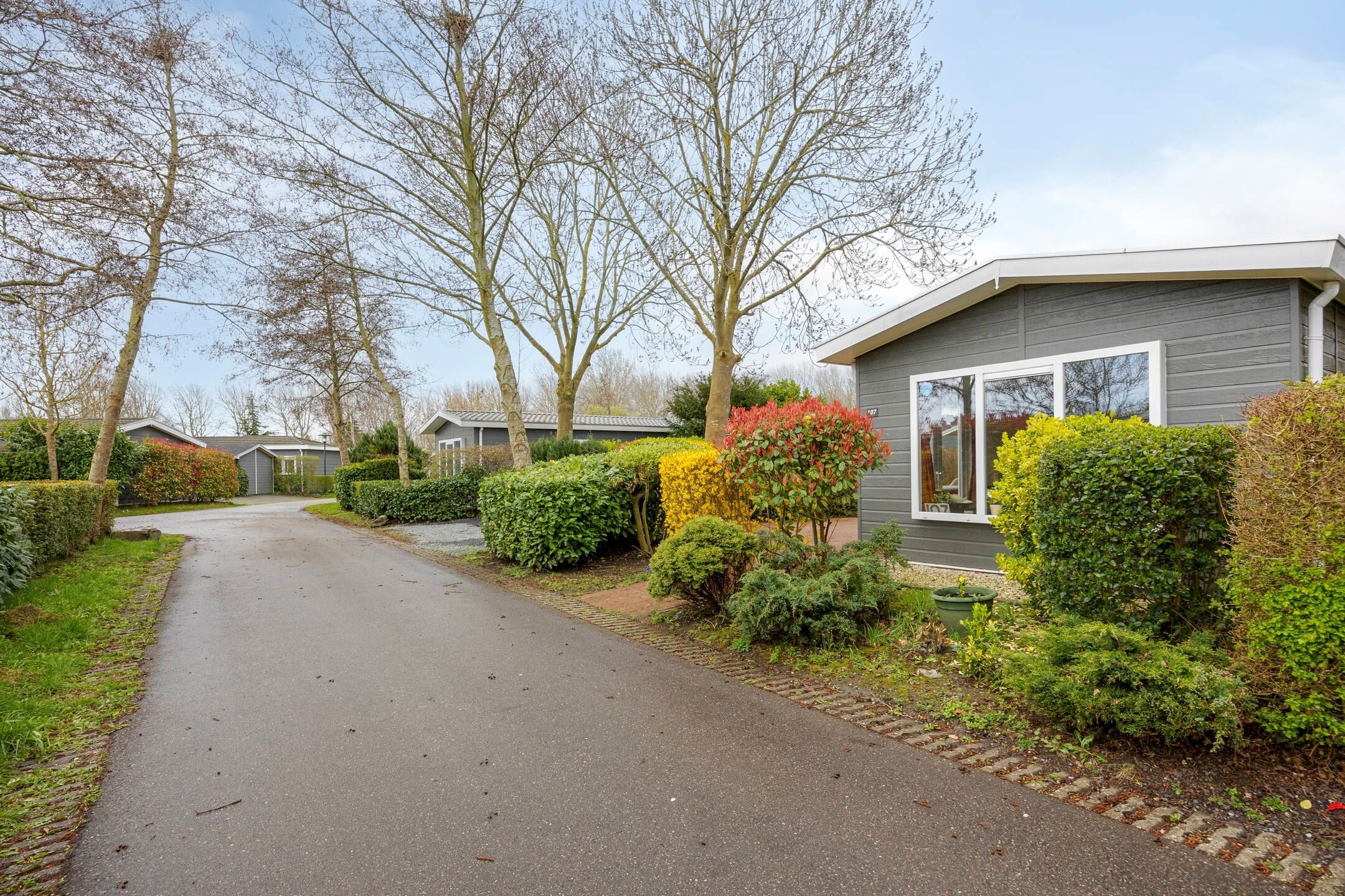 3-bedroom freehold villa in Velsen-Zuid — photo 2 of 5