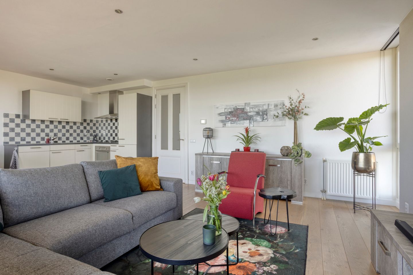 Photo 14 of Garen 36