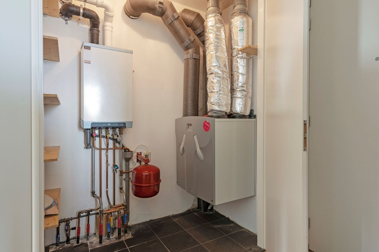 Foto 35 van Raoul Wallenbergstraat 173