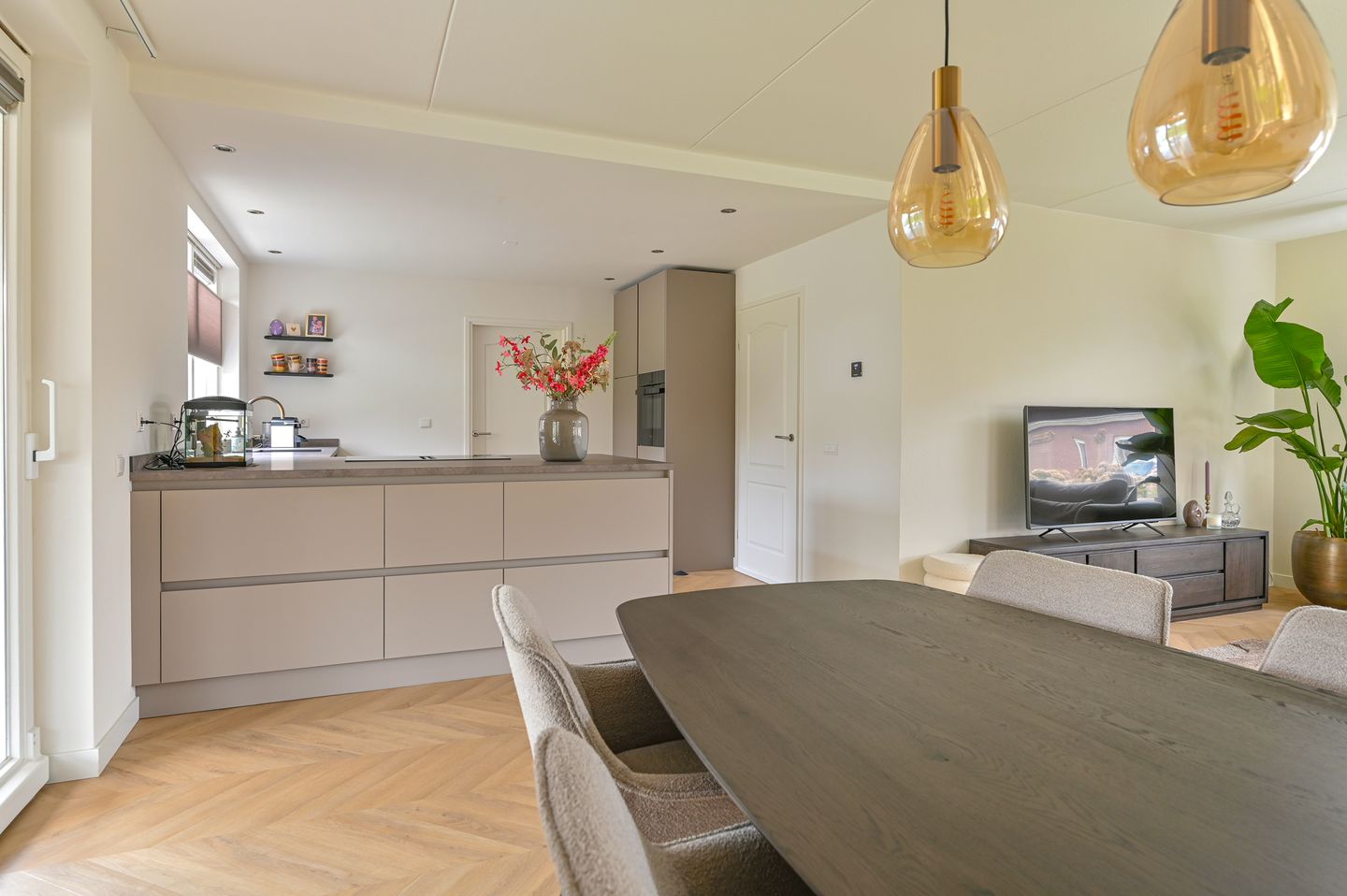 Foto 14 van Hoveniersland 28