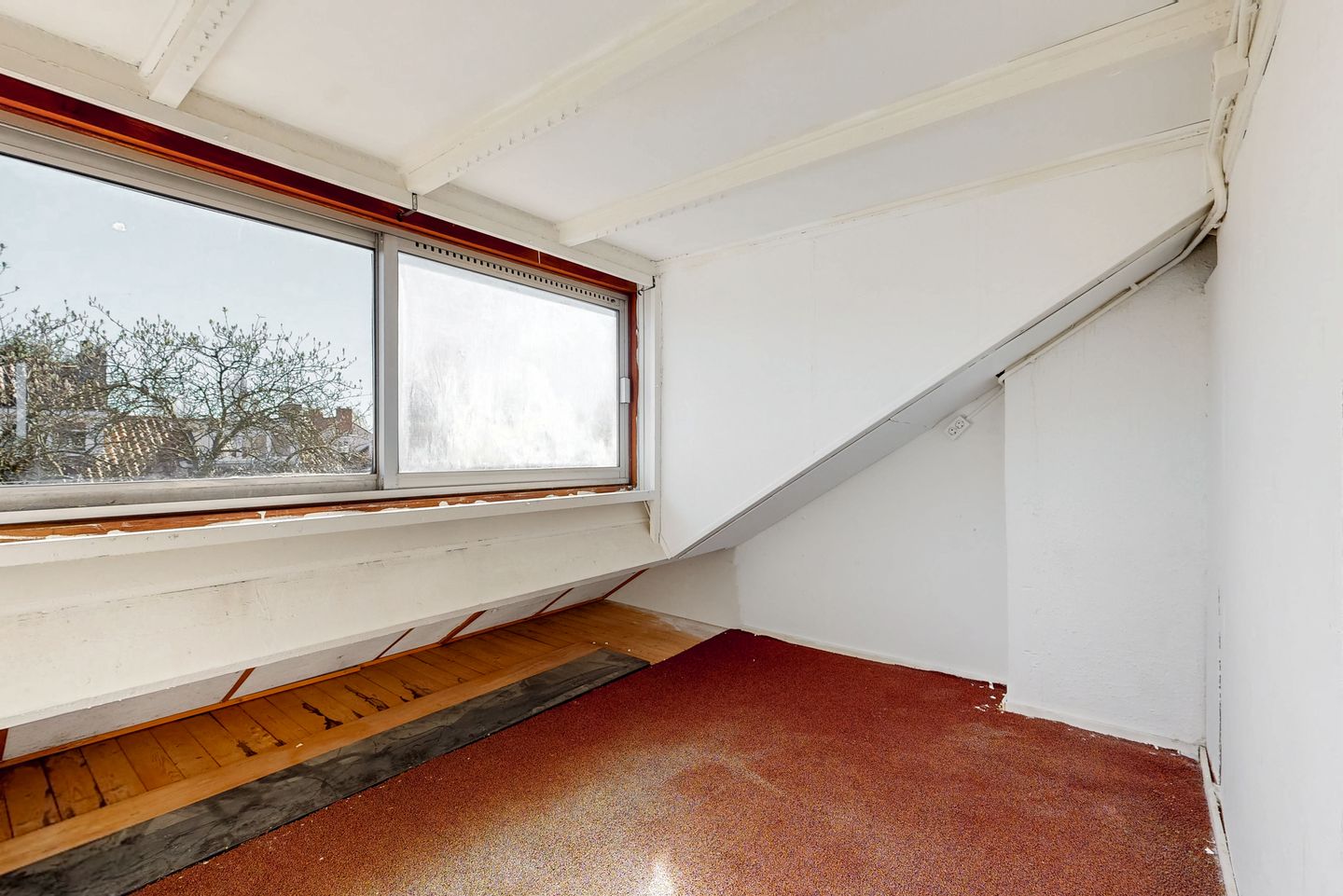 Foto 19 van Van der Ghiessenstraat 32