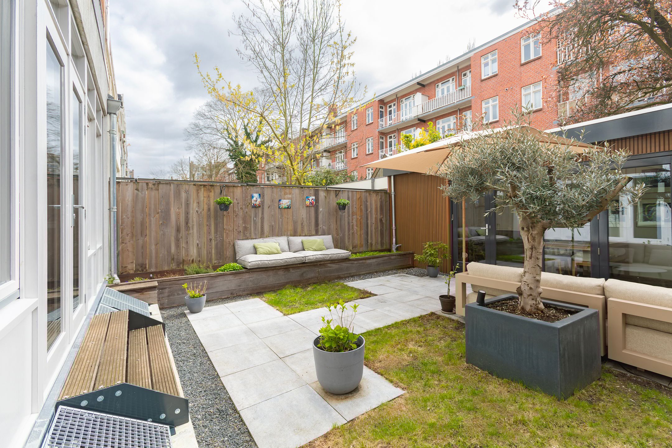 Foto 21 van Uithoornstraat 27-H