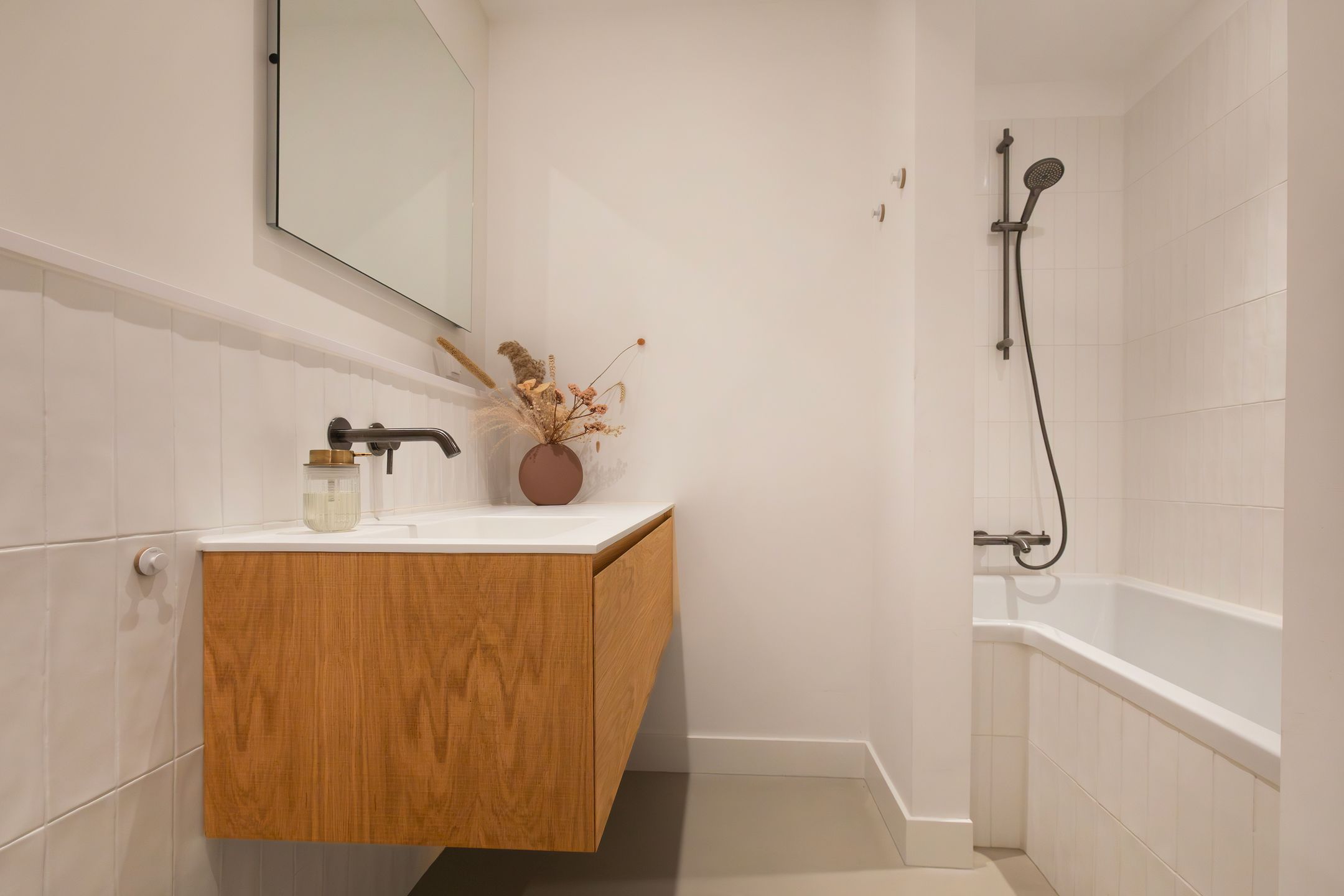 Foto 42 van Uithoornstraat 27-H