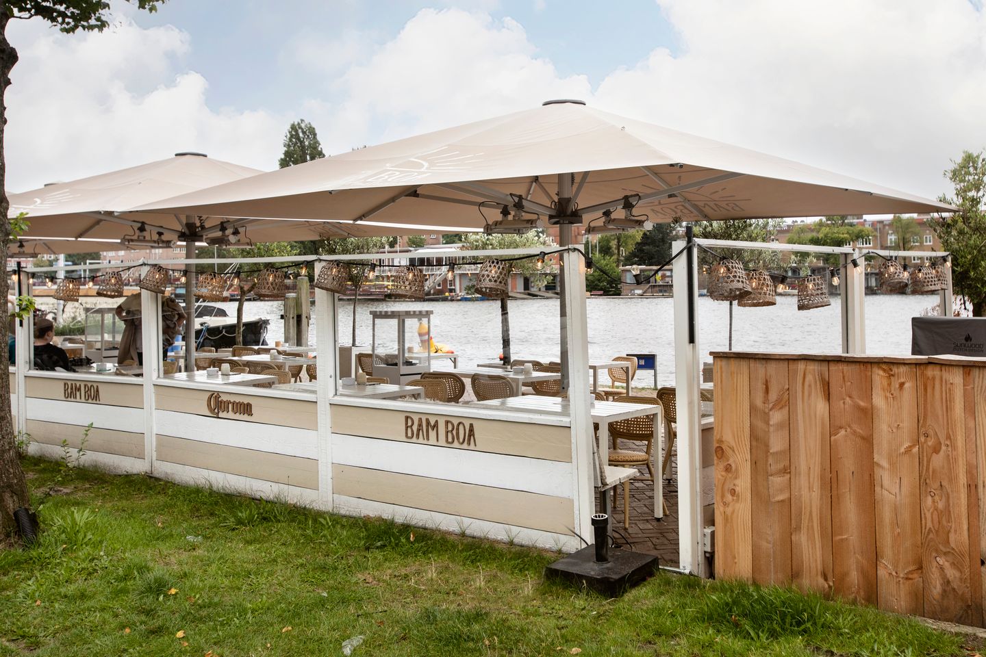 Foto 49 van Uithoornstraat 27-H