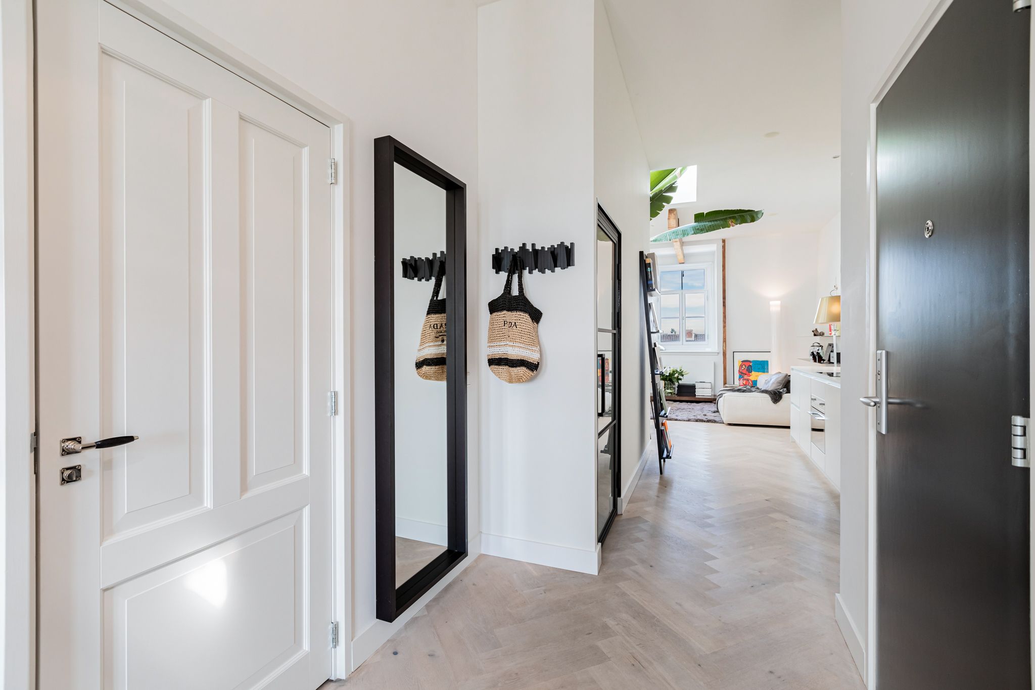 Photo 12 of Marnixstraat 240-D