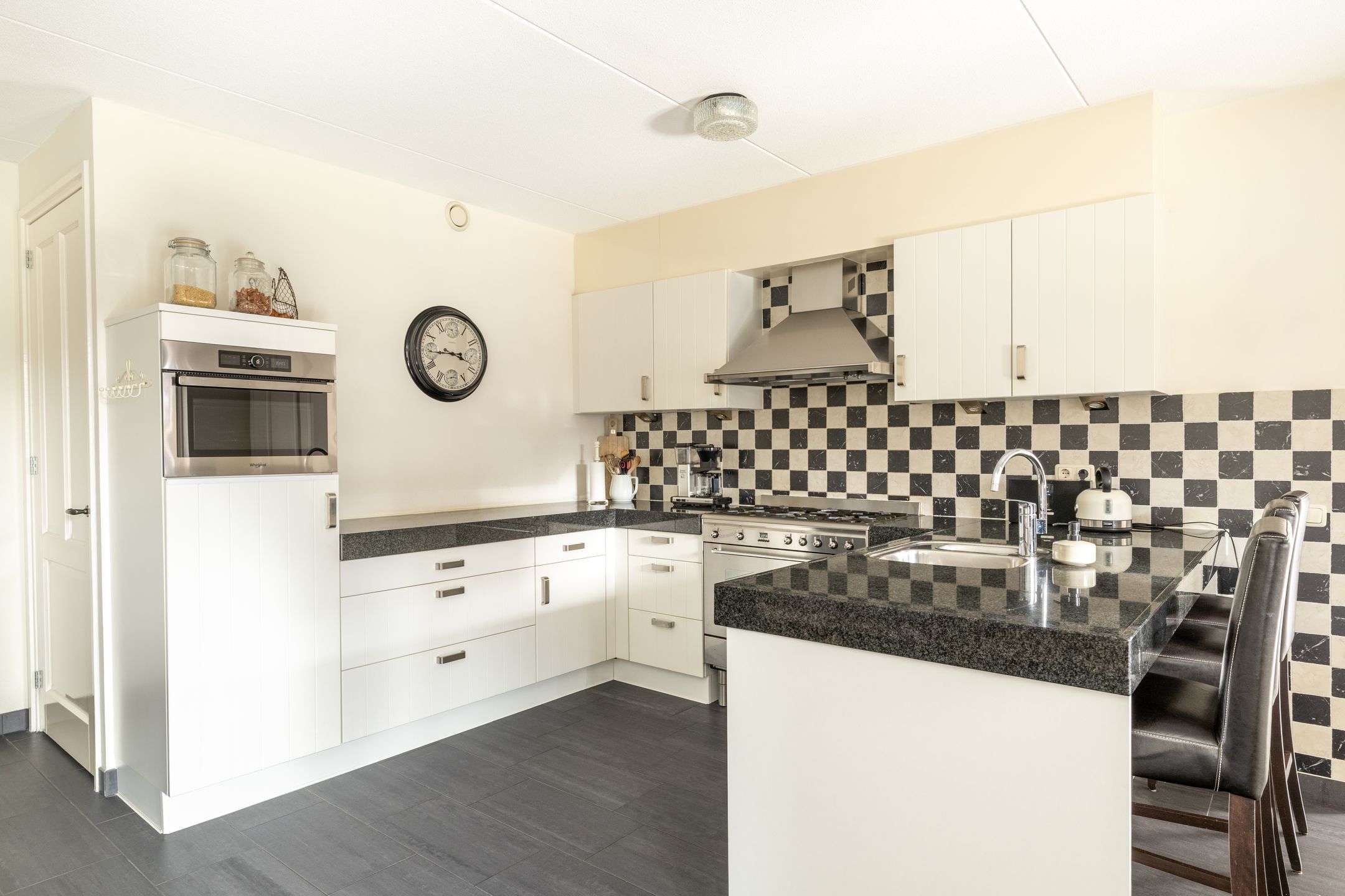 Foto 12 van Keulvoet 14