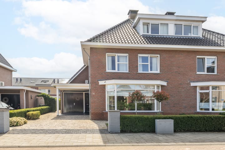 Photo 2 of Keulvoet 14