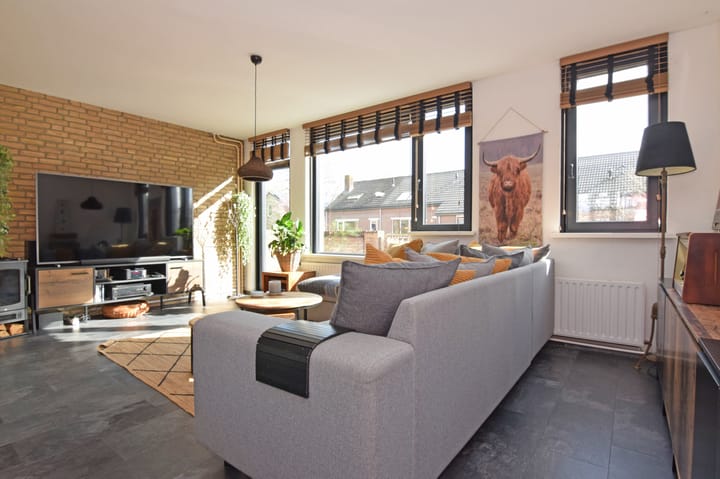 Foto 3 van Pyreneeën 48